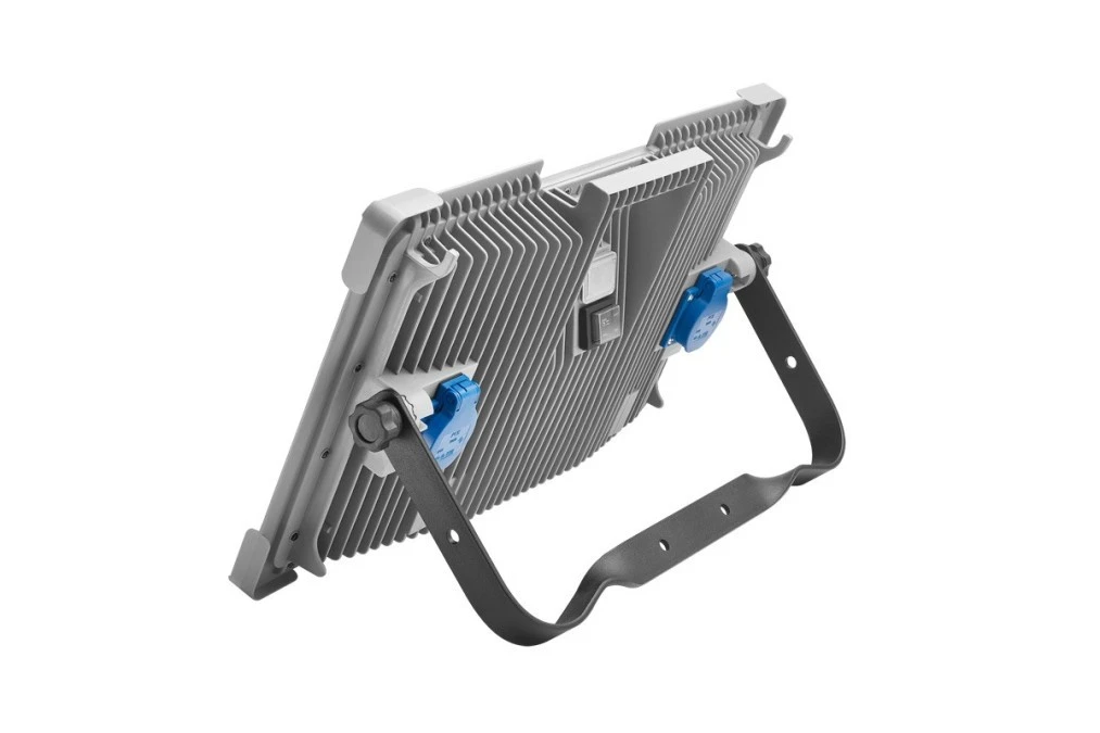 Lampa robocza / naświetlacz budowlany MAGNUM FUTURE SMD LED 78W z gniazdami 248894 - obrazek 3