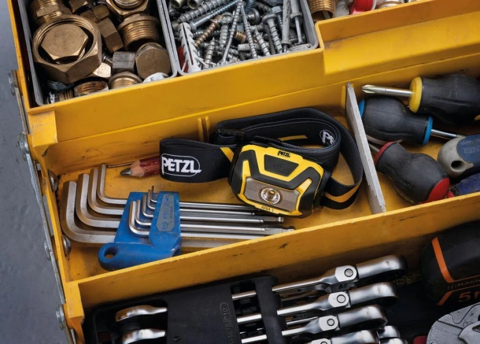 Latarka czołowa, czołówka Petzl Aria 1 E069AA00 - obrazek 3