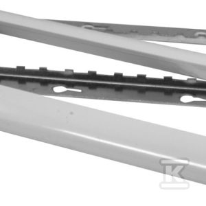 Ramka maskująca 6-modułowa z uchwytem metalowym, do kanałów KP90x60, 110×60, 130×60, 150×60 i puszek PU-6 RAMK-6/M Ramka maskująca 6-modułowa z uchwytem metalowym, do kanałów KP90x60, 110×60, 130×60, 150×60 i puszek PU-6 RAMK-6/M