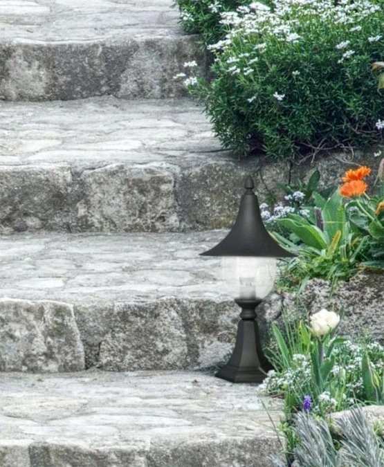Lampa zewnętrzna Boston na E27, latarenka stojąca do oświetlenia ścieżek ogrodowych, czarna K‑8133 CZARNY Kaja Lighting - obrazek 3