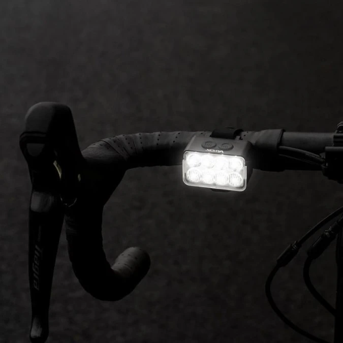 Lampka rowerowa przód 900lm 8*LED USB‑C VA0151 Vayox - obrazek 2