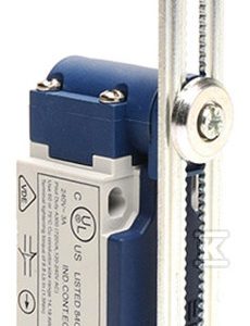 Łącznik krańcowy L5 w obudowie z tworzywa, 1NC+1NO, długa metalowa dźwignia z rolką metalową T0-L5K13MEM123 Łącznik krańcowy L5 w obudowie z tworzywa, 1NC+1NO, długa metalowa dźwignia z rolką metalową T0-L5K13MEM123