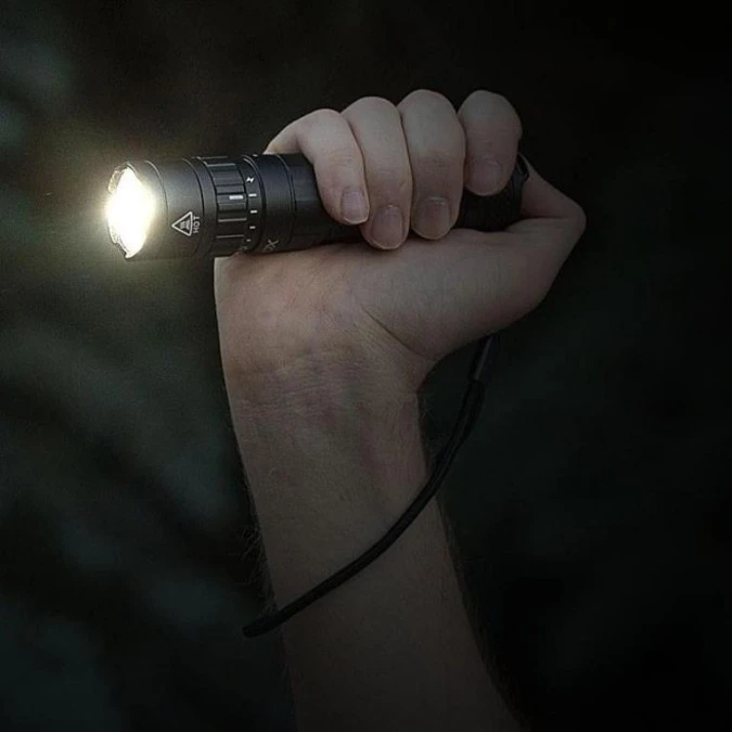 Latarka akumulatorowa LED 1500lm VA0077 VAYOX - obrazek 3