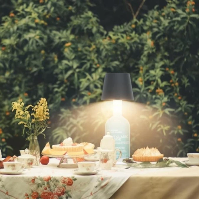 lampka LED bezprzewodowa dotykowa na butelkę ściemniana - obrazek 3