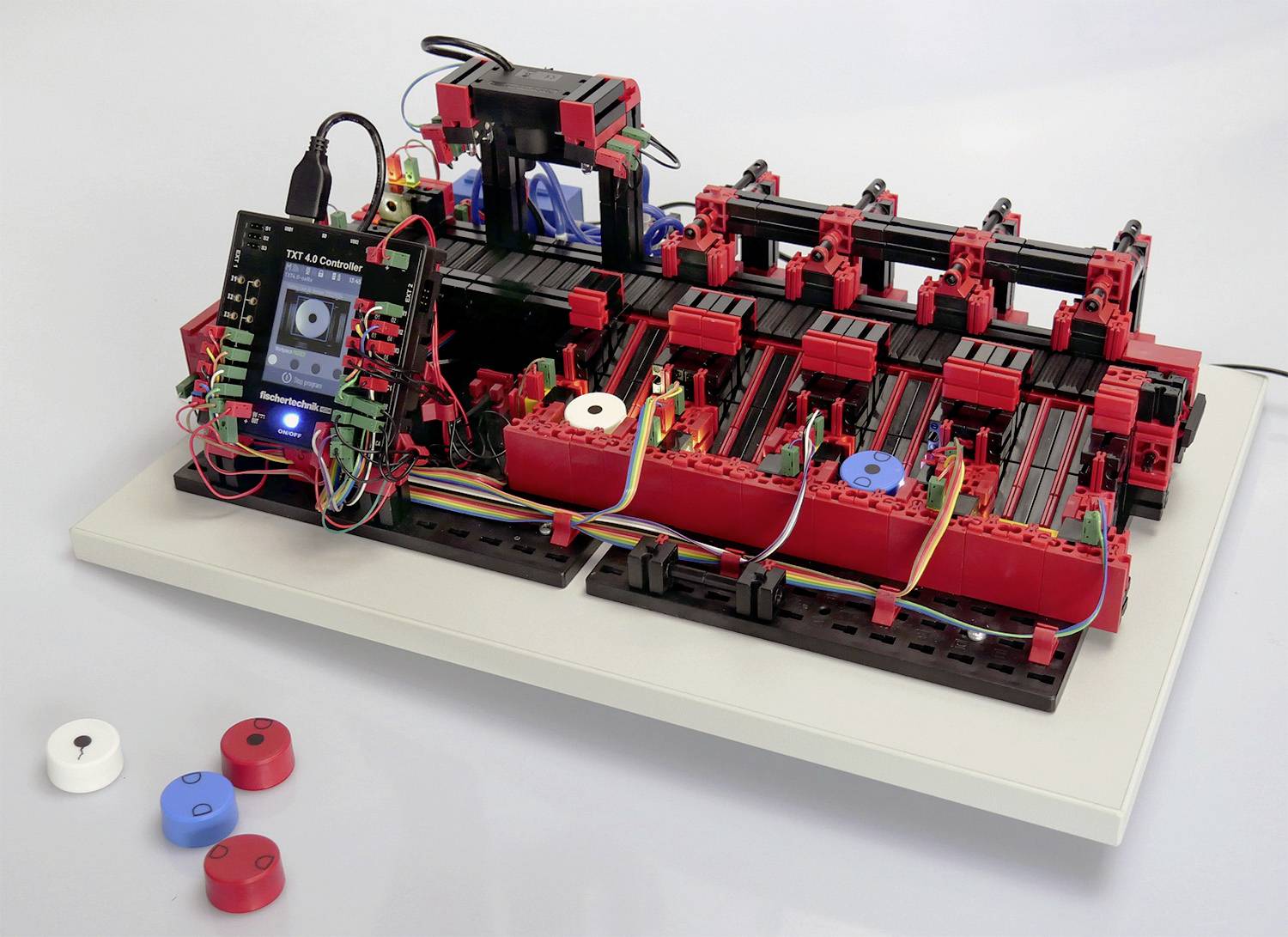 Model symulacyjny fischertechnik Qualitätssicherung mit KI 568416 - obrazek 1