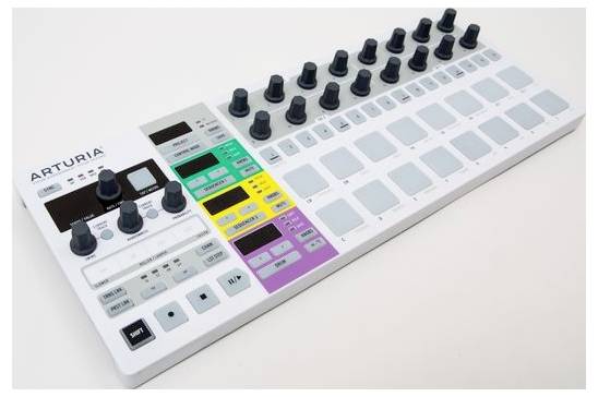 Kontroler MIDI Arturia BeatStep Pro 92-90013, 1 szt. - obrazek 1