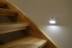 Müller-Licht 27700024 Grada Sensor Przenośna lampka z czujnikiem ruchu LED biały