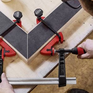 Bessey MCX Ścisk stolarski Maksymalna szerokość mocowania:100 mm Bessey MCX Ścisk stolarski Maksymalna szerokość mocowania:100 mm