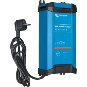 Ładowarka Victron Blue Smart IP22 12/30(1) 12V 30A 3 wyjścia Ładowarka Victron Blue Smart IP22 12/30(1) 12V 30A 3 wyjścia